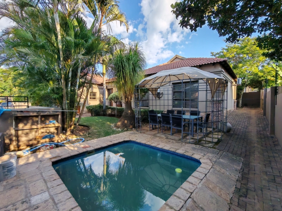 3 Bedroom Property for Sale in Safari Gardens North West